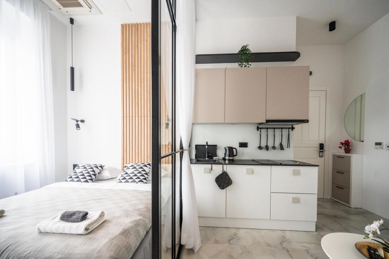 Old Town Design Apartments ซาราเยโว ภายนอก รูปภาพ